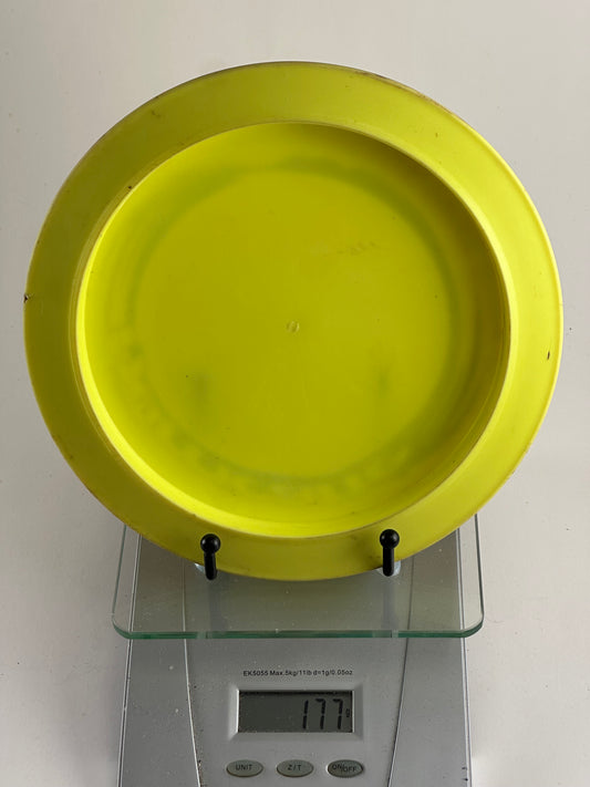 DGA ProLine (likely) Hurricane DGA Hurricane ProLine plastic distance driver yellow 177g