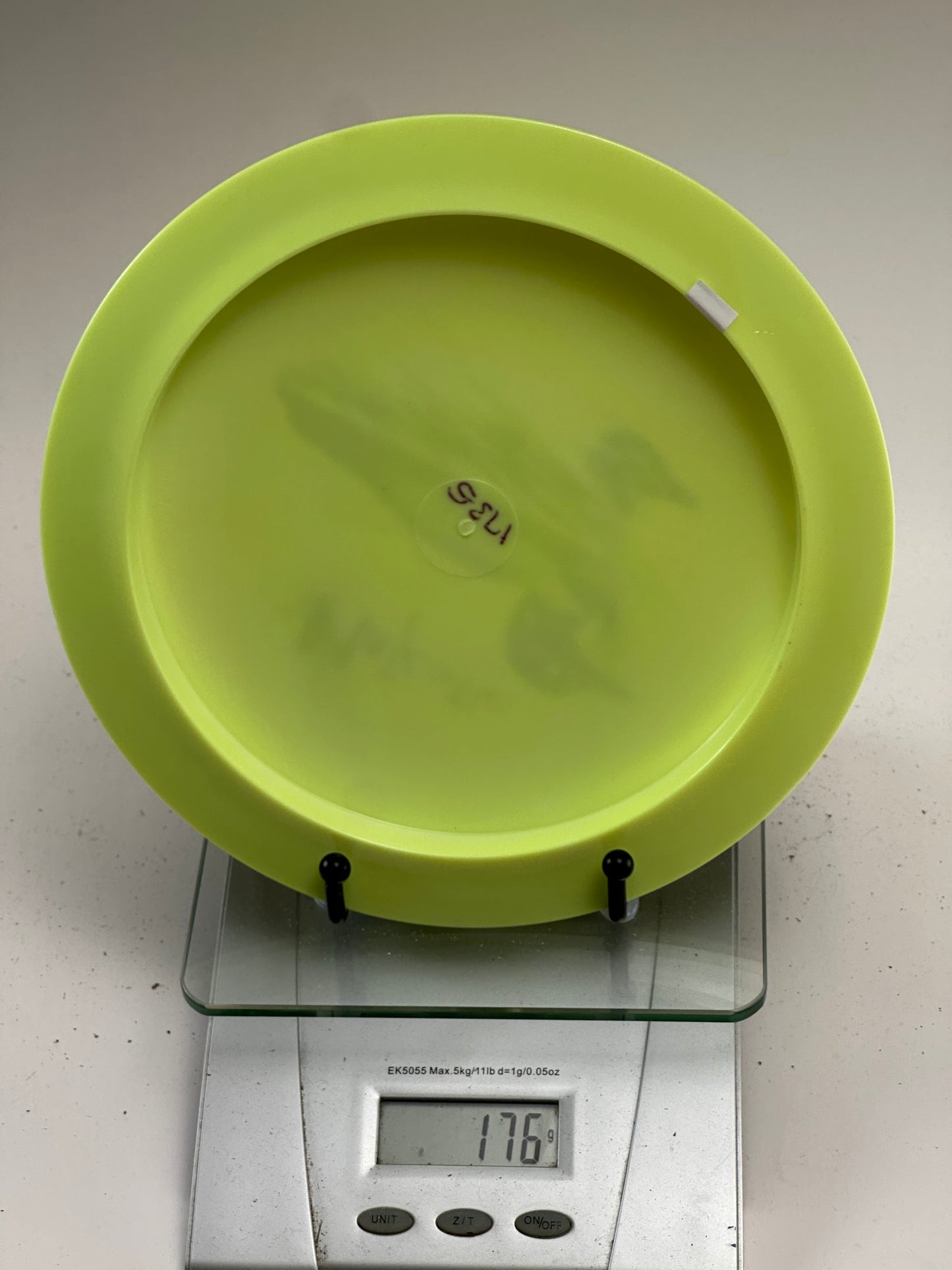 Discmania S-Line DD3 “The Majestic” Loon Stamp - Yellow