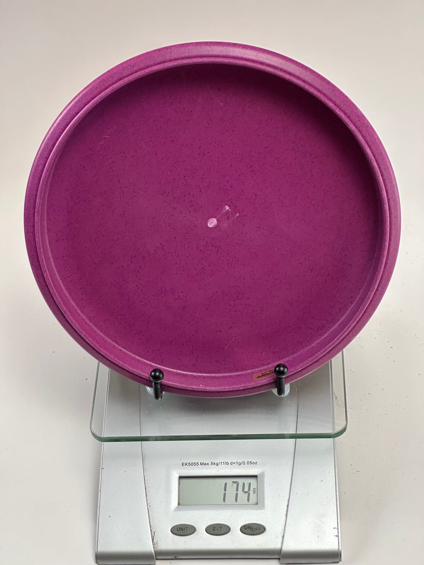 Discraft Jawbreaker Kratos Prototype Putter – Paul McBeth Stamp (Purple)