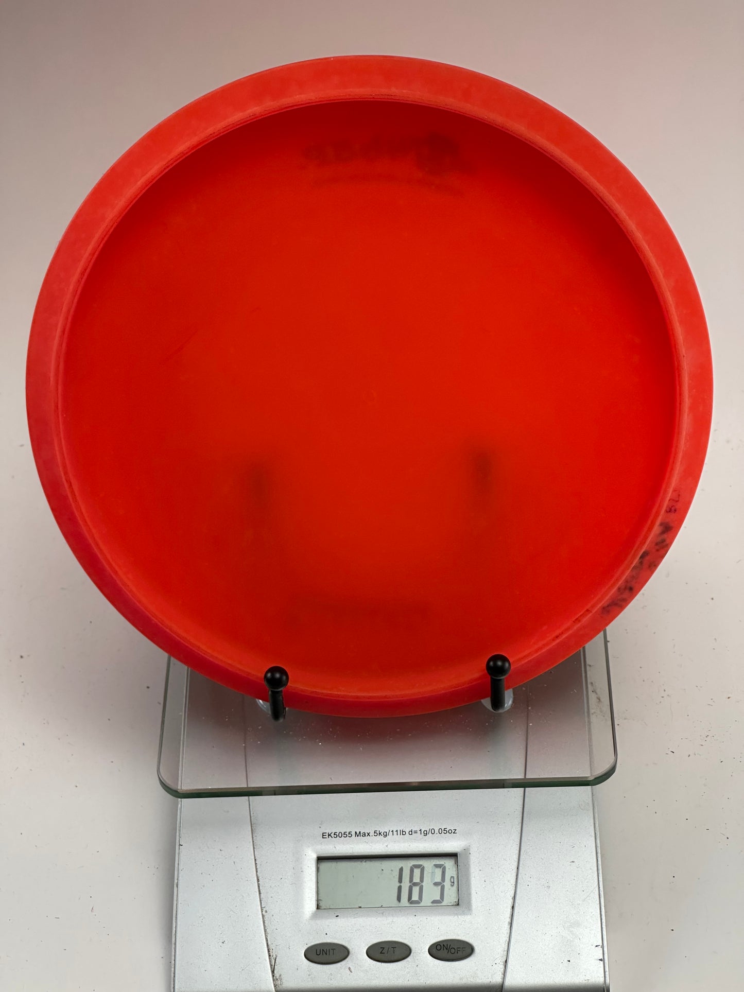 Discraft Z Wasp Midrange – Red w/ White Stamp