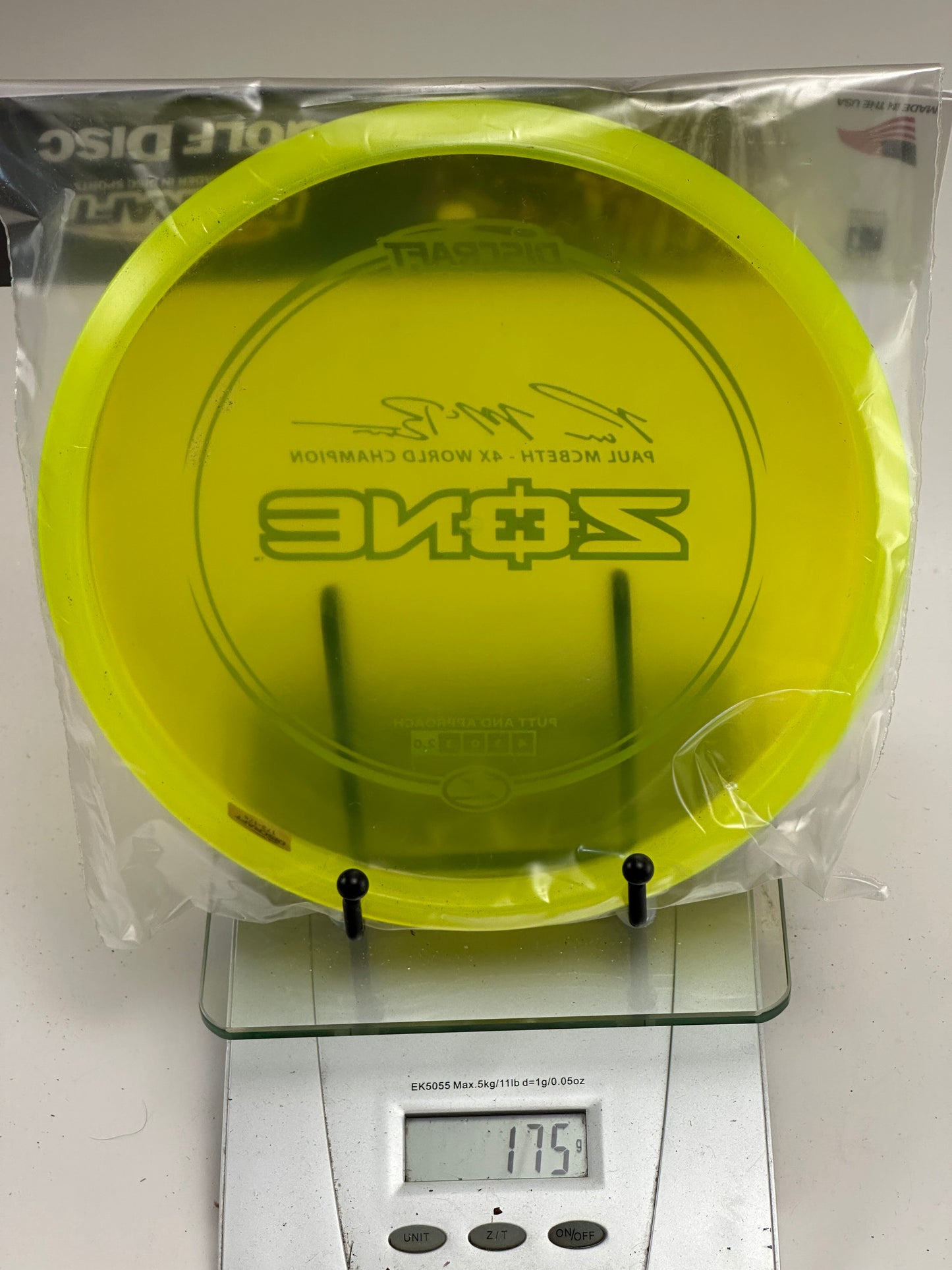 Discraft Z Line Zone (Paul McBeth 4x) Bright Yellow 175g