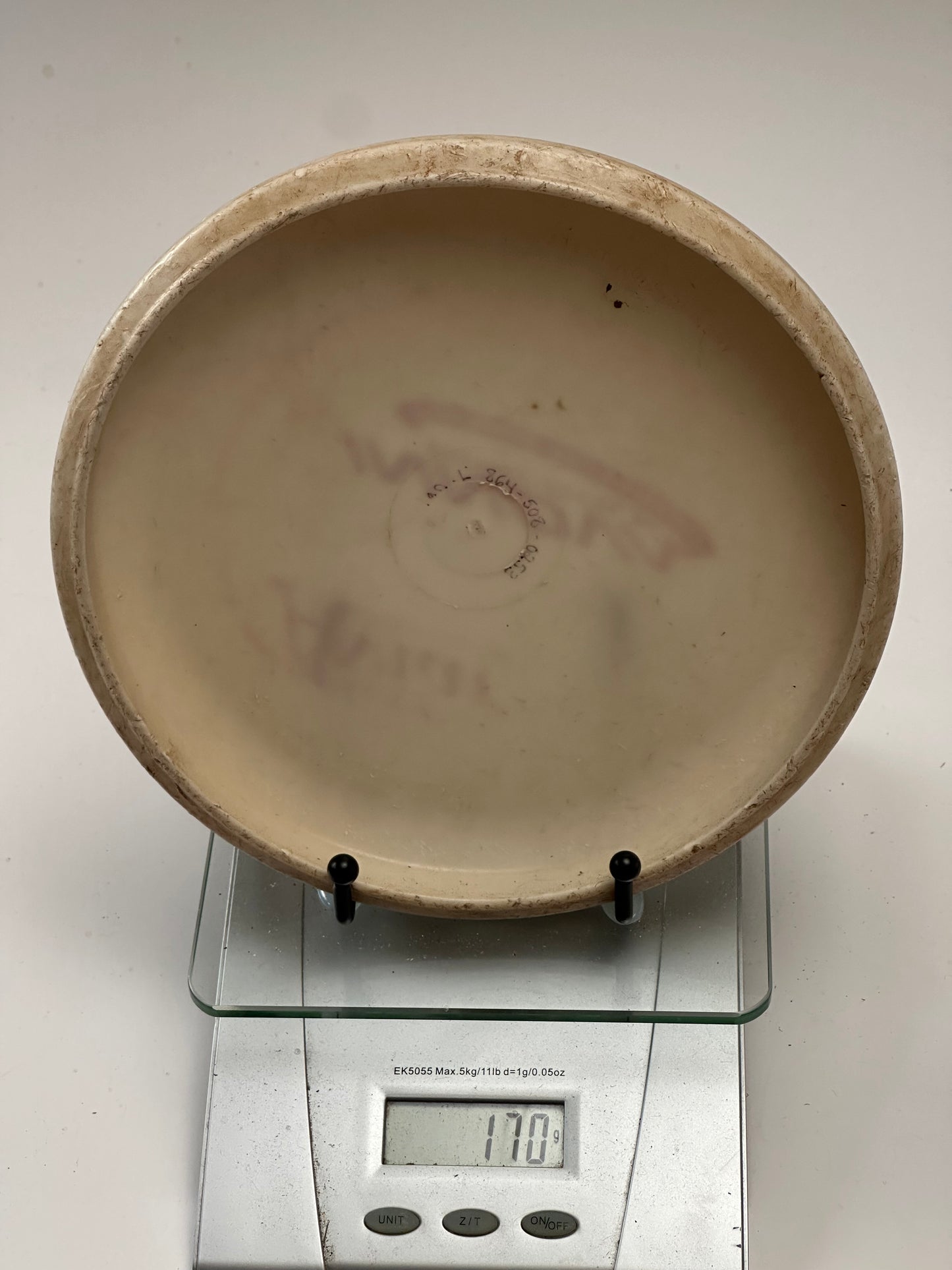 Innova KC Pro Aviar (KC) Putter - Cream w/ Red Stamp