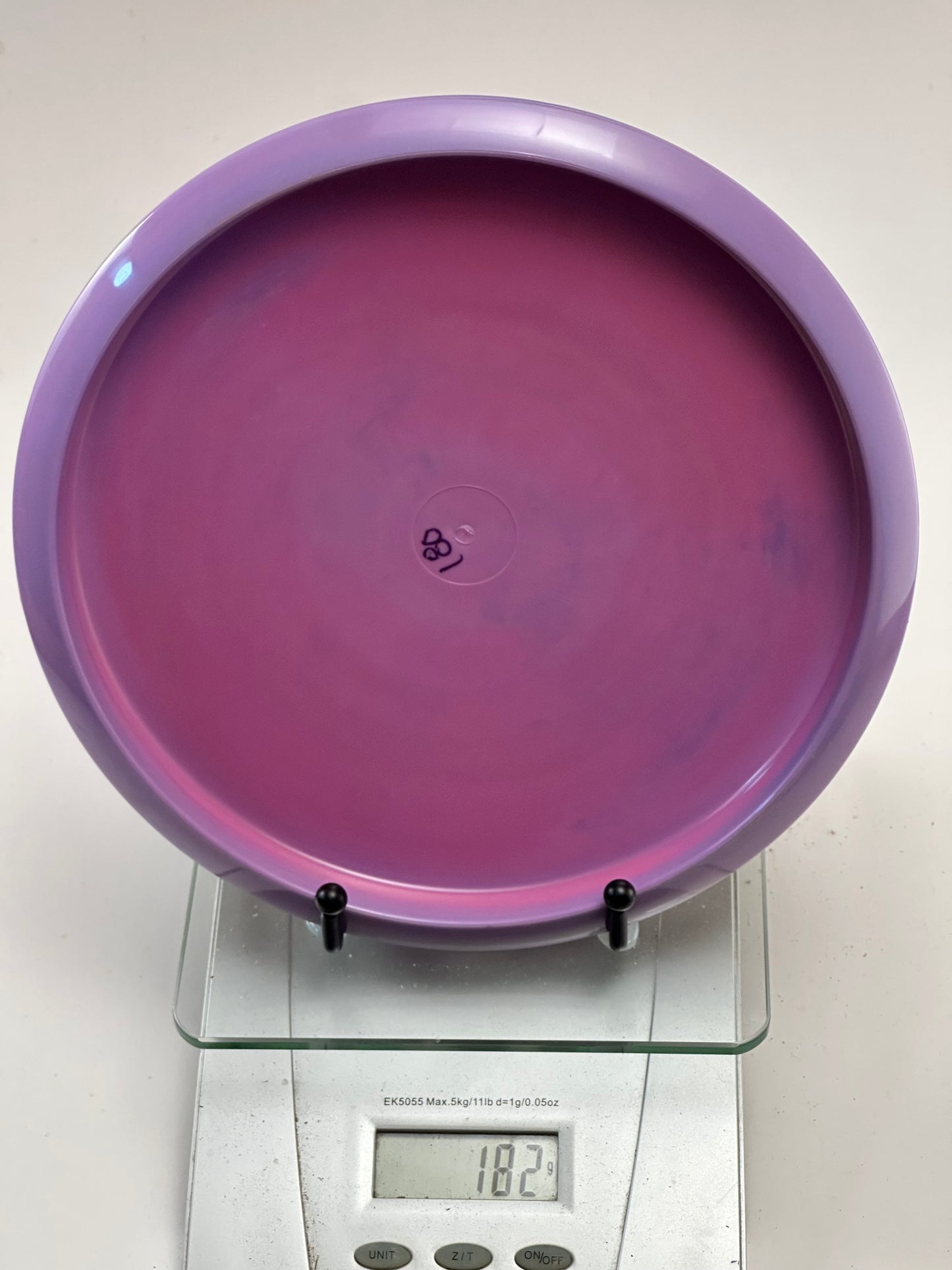 Innova Star Mako3 – Swirly Purple/Pink Midrange, Rainbow Foil Stamp