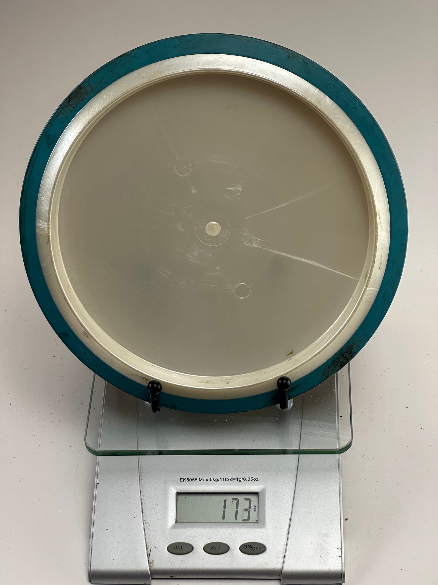 MVP Fission Fireball | White w/ Blue Rim | 173g