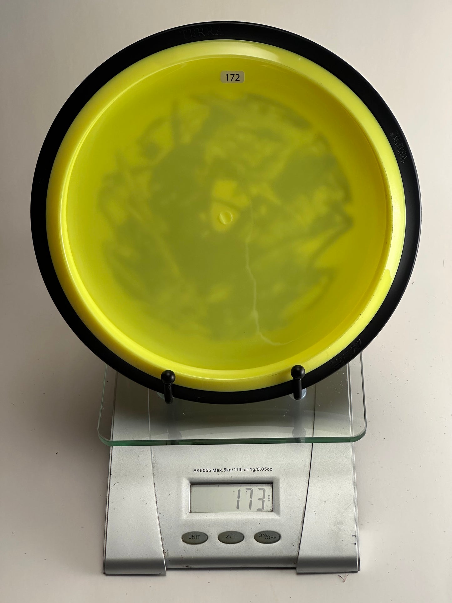 MVP Neutron Terra (Factory Misprint) Yellow/Black Rim 173g