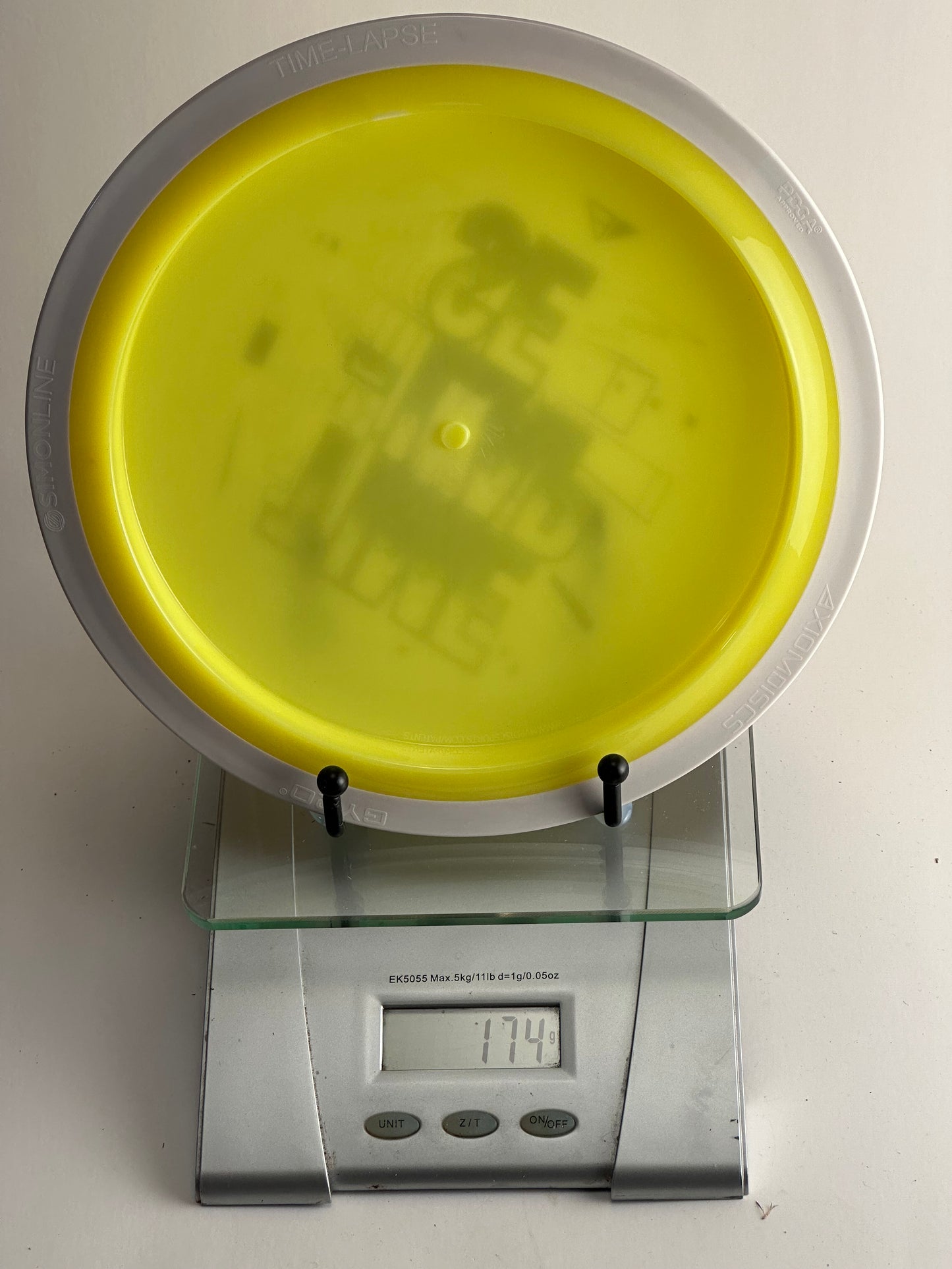 MVP Neutron Time-Lapse Special Edition Two-Tone Yellow/White 174g