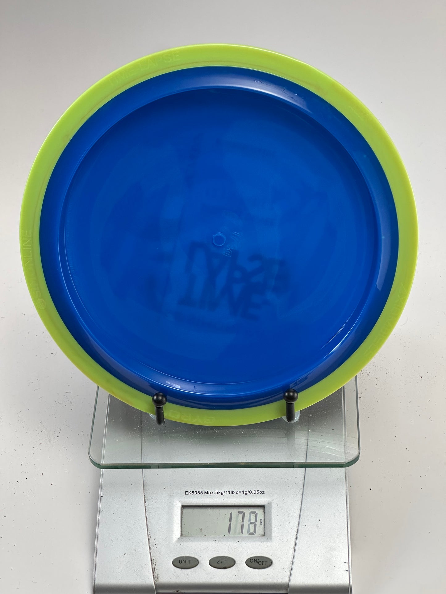 MVP Neutron Timelapse (Misprint) Distance Driver | Blue/Yellow Rim | 173g