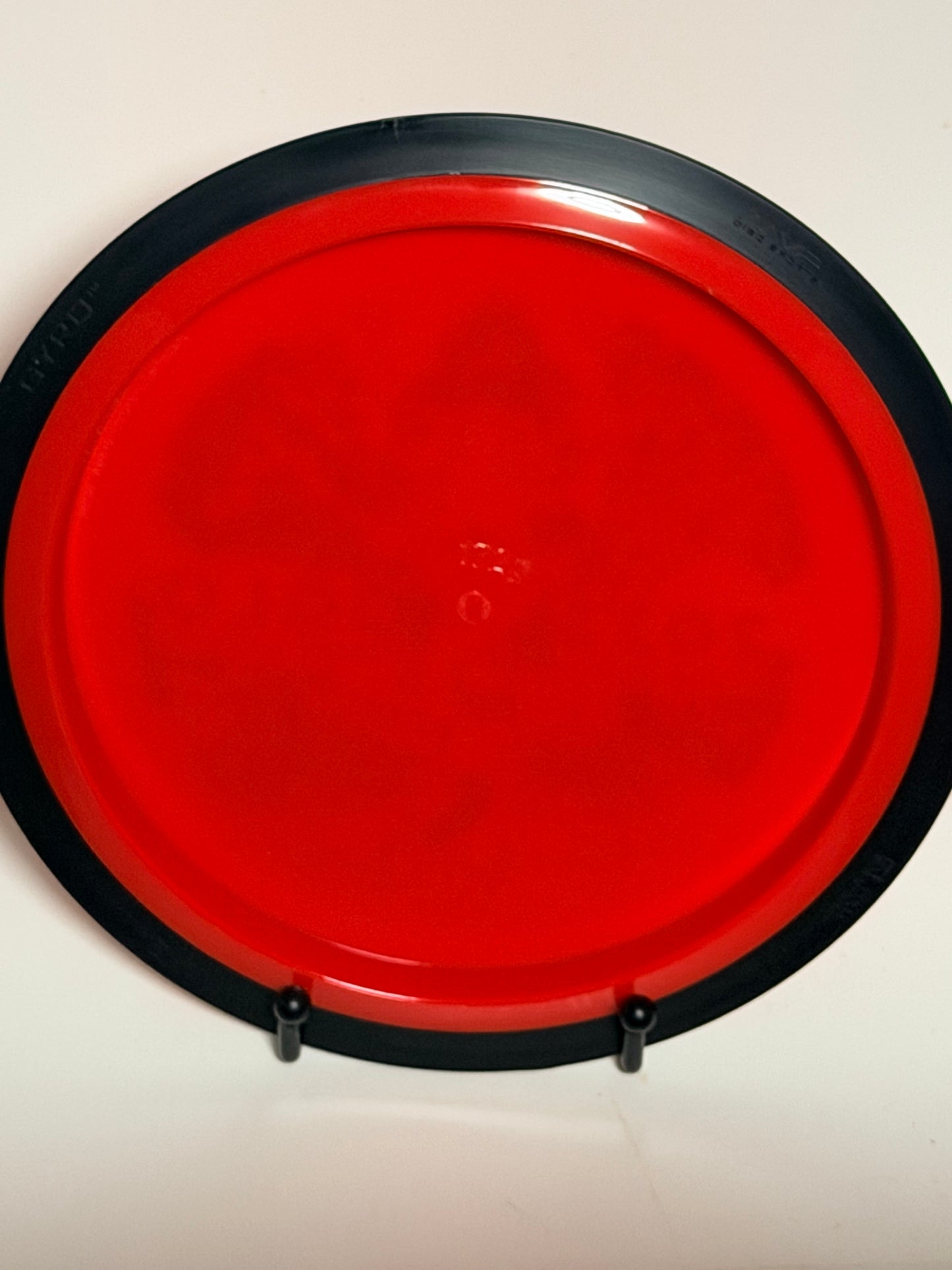 MVP Neutron Wave – 2023 DGLO Champion Simon Lizotte (Red/Black Rim)
