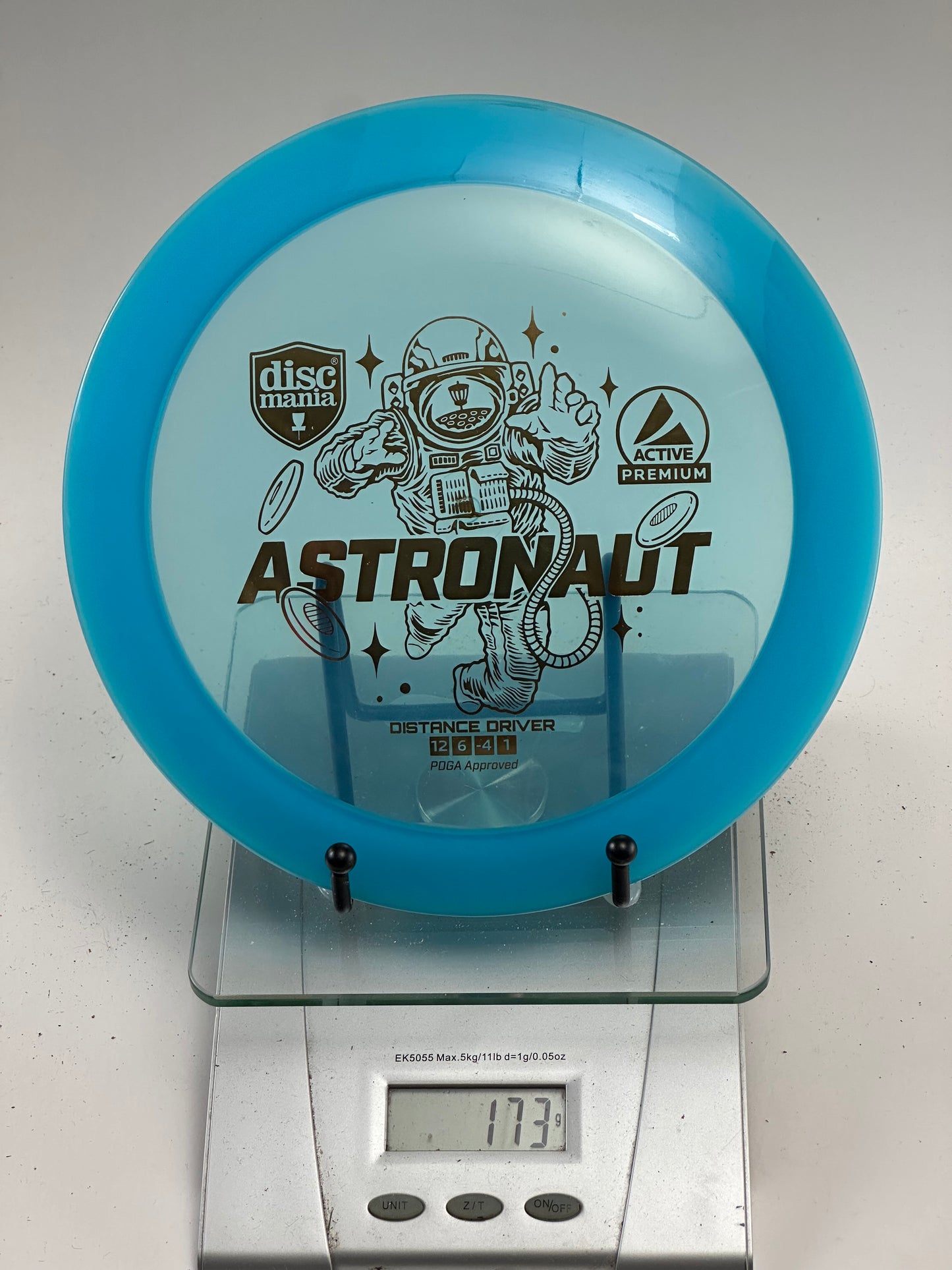 Discmania Active Premium Astronaut distance driver transparent blue Active Premium plastic