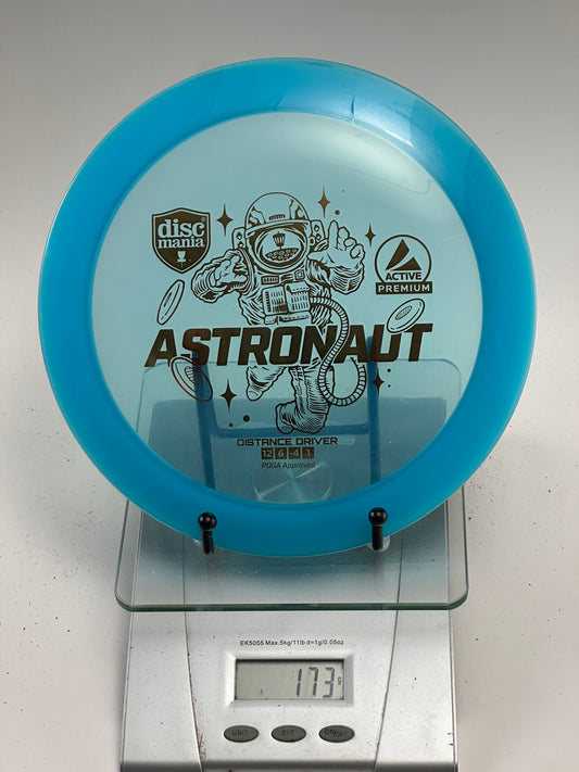 Discmania Active Premium Astronaut distance driver transparent blue Active Premium plastic