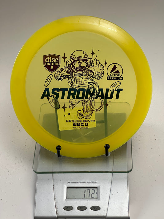 Discmania Active Premium Astronaut distance driver transparent yellow Active Premium plastic