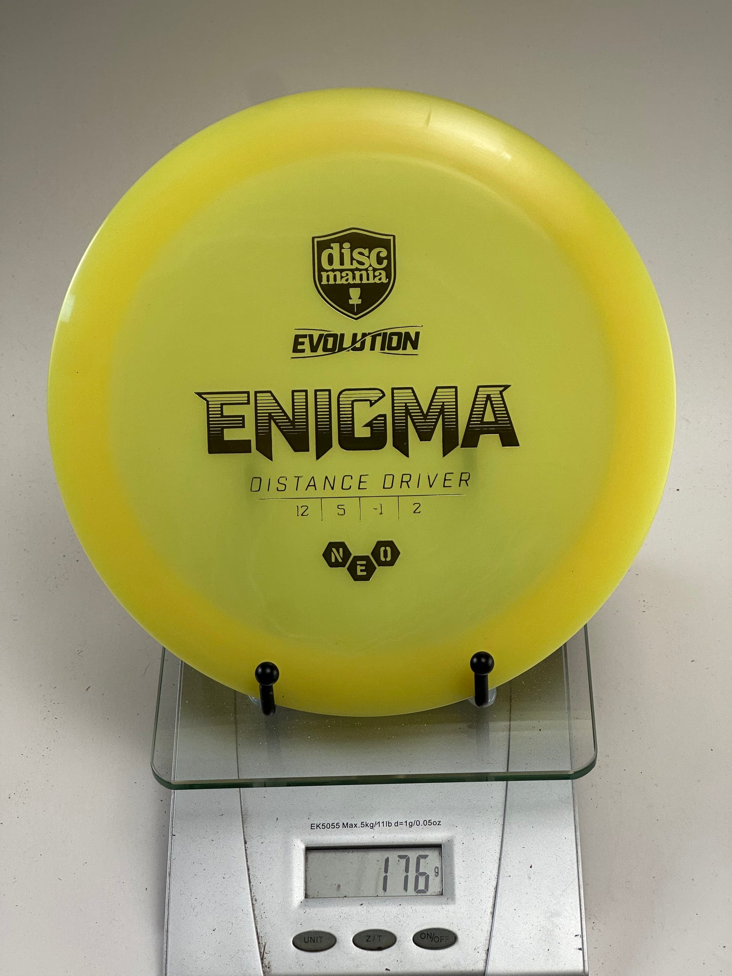 Discmania Enigma – Neo Distance Driver (Yellow)