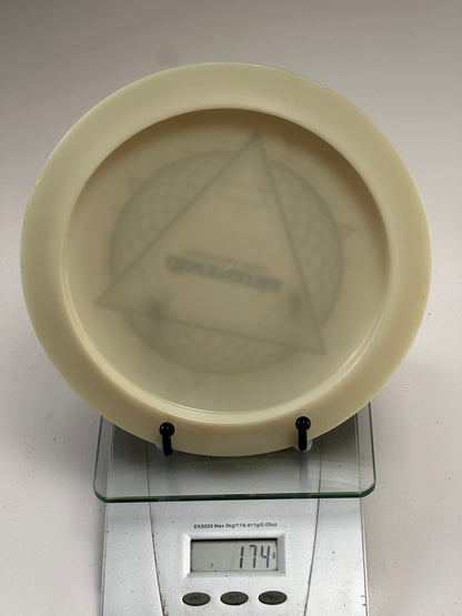 Discmania Enigma (Lux) Distance Driver – Discmania Open Stamp