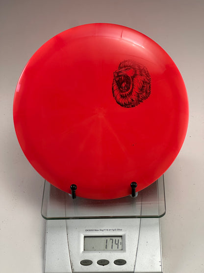Discmania Neo Essence – Red (Roaring Lion Stamp)