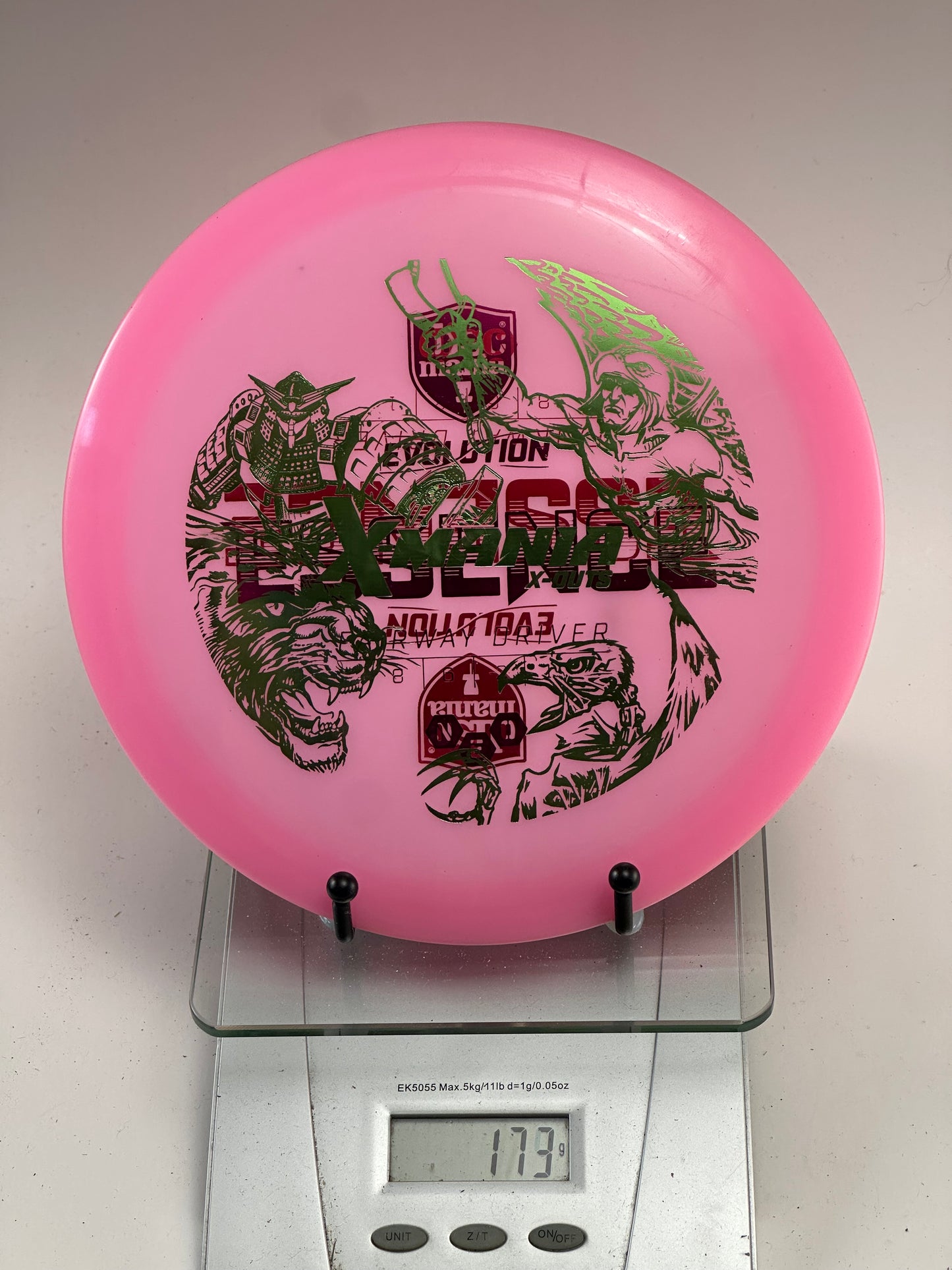 Discmania Neo Essence – Pink w/ Green Robot Warrior Stamp