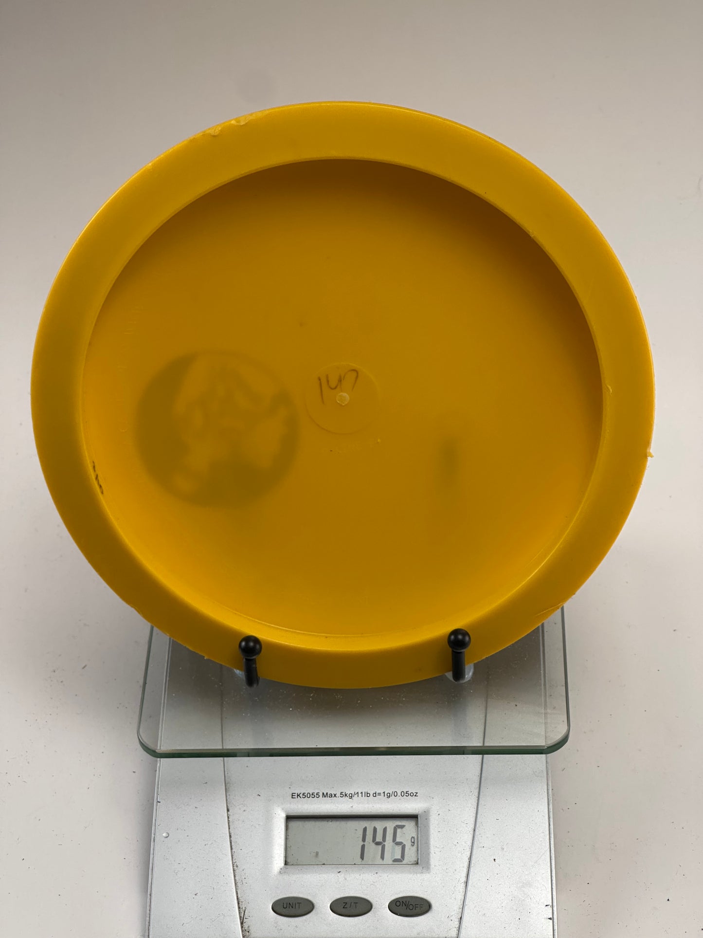 Discmania FD D-Line Fairway Driver – Yellow "Dad Bod Fishing" Stamp (146g)