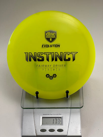 Discmania Instinct (Neo) Fairway Driver – Yellow – 178g
