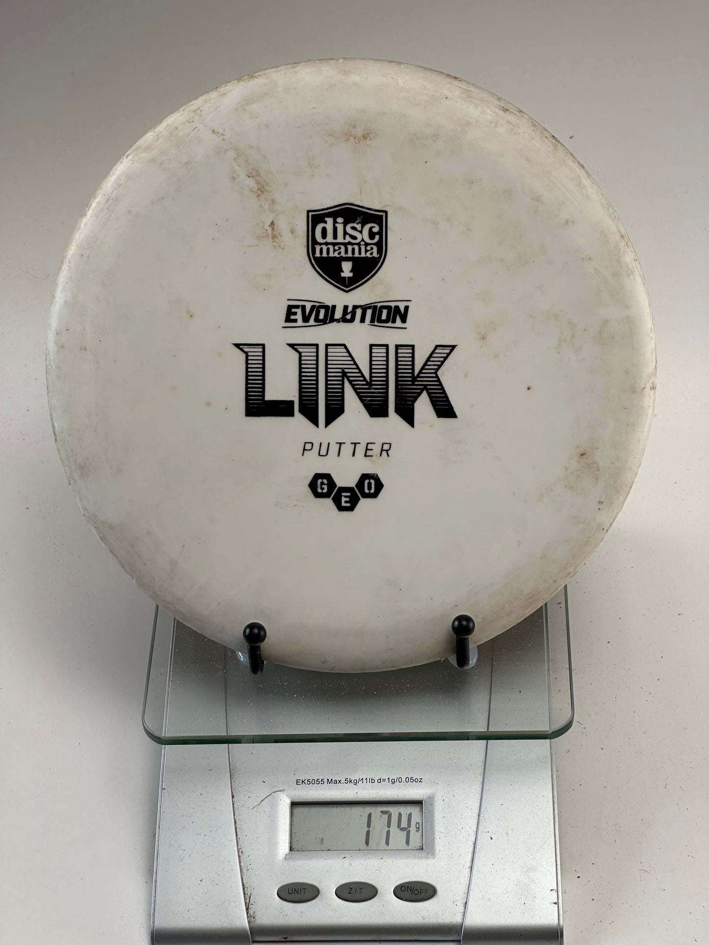 Discmania Link Putter (Evolution Geo) - White