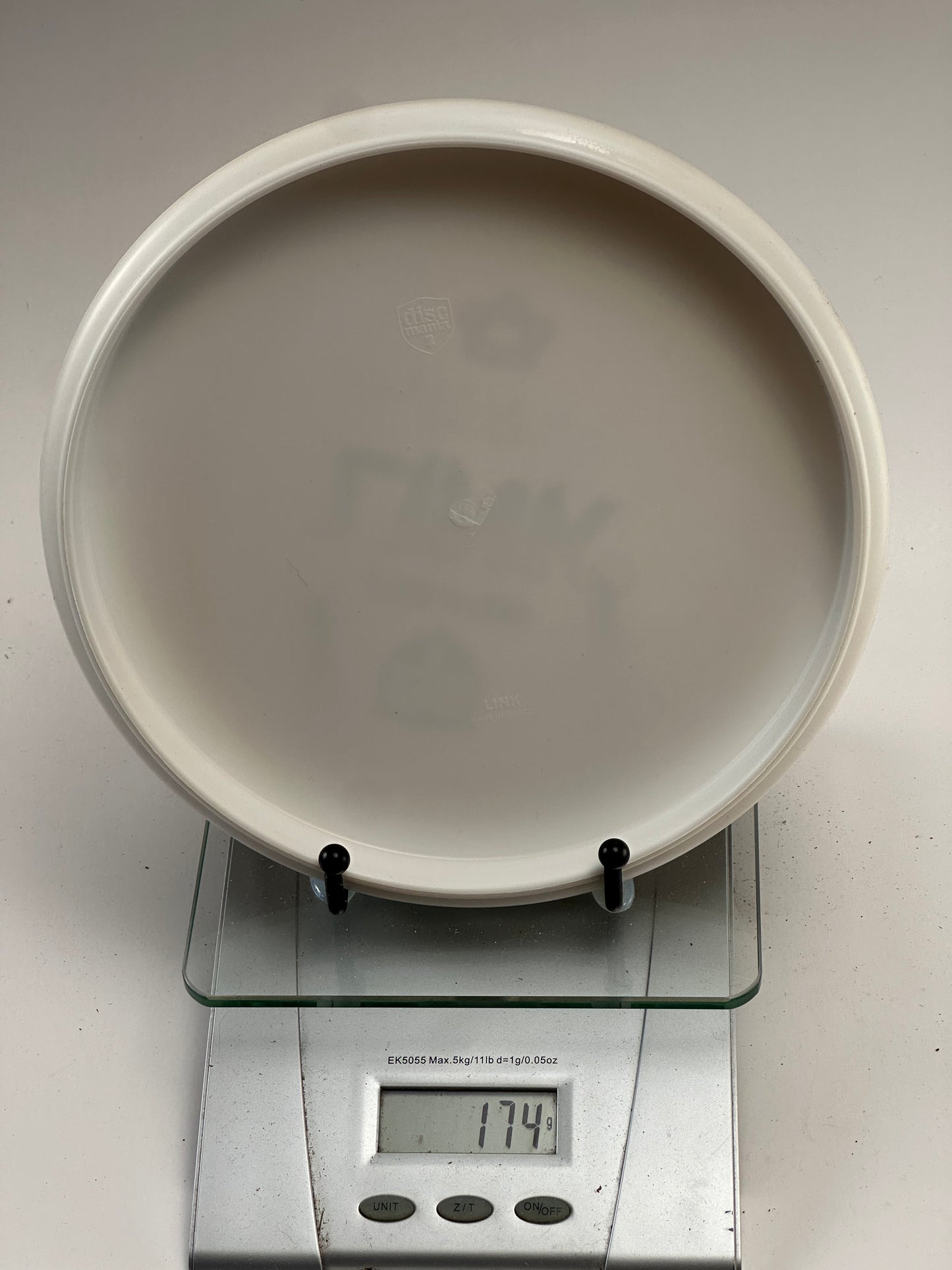 Discmania Link Putter – Hard Exo, White (174g)
