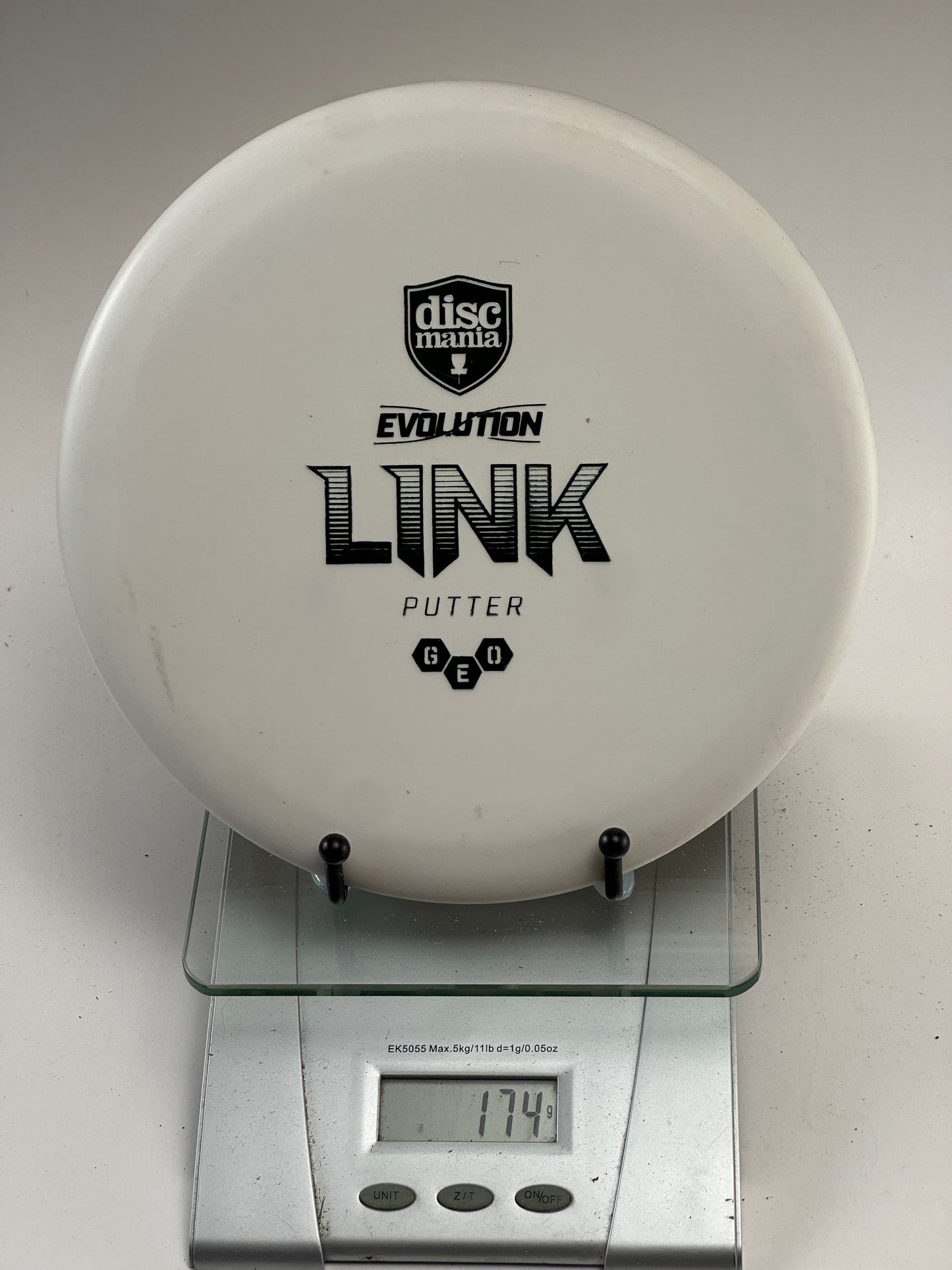 Discmania Link Putter (Evolution Geo) - White