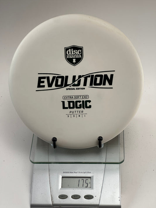 Discmania Logic – Extra Soft Exo Putter (White) Evolution Special Edition