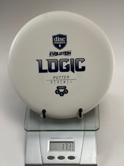 Discmania Logic Putter – Hard Exo, White