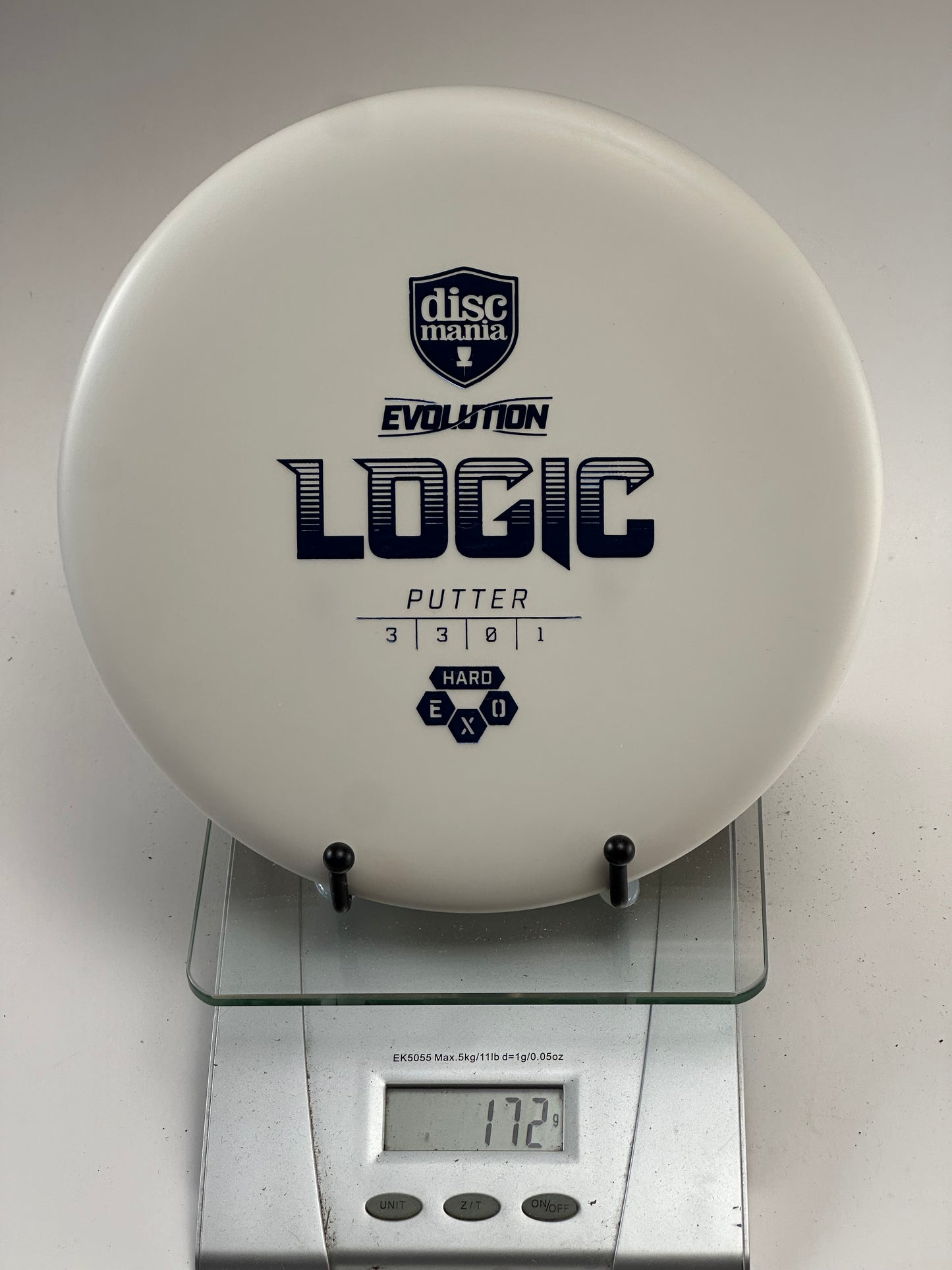 Discmania Logic Putter | Hard Exo | White w/ Navy Stamp