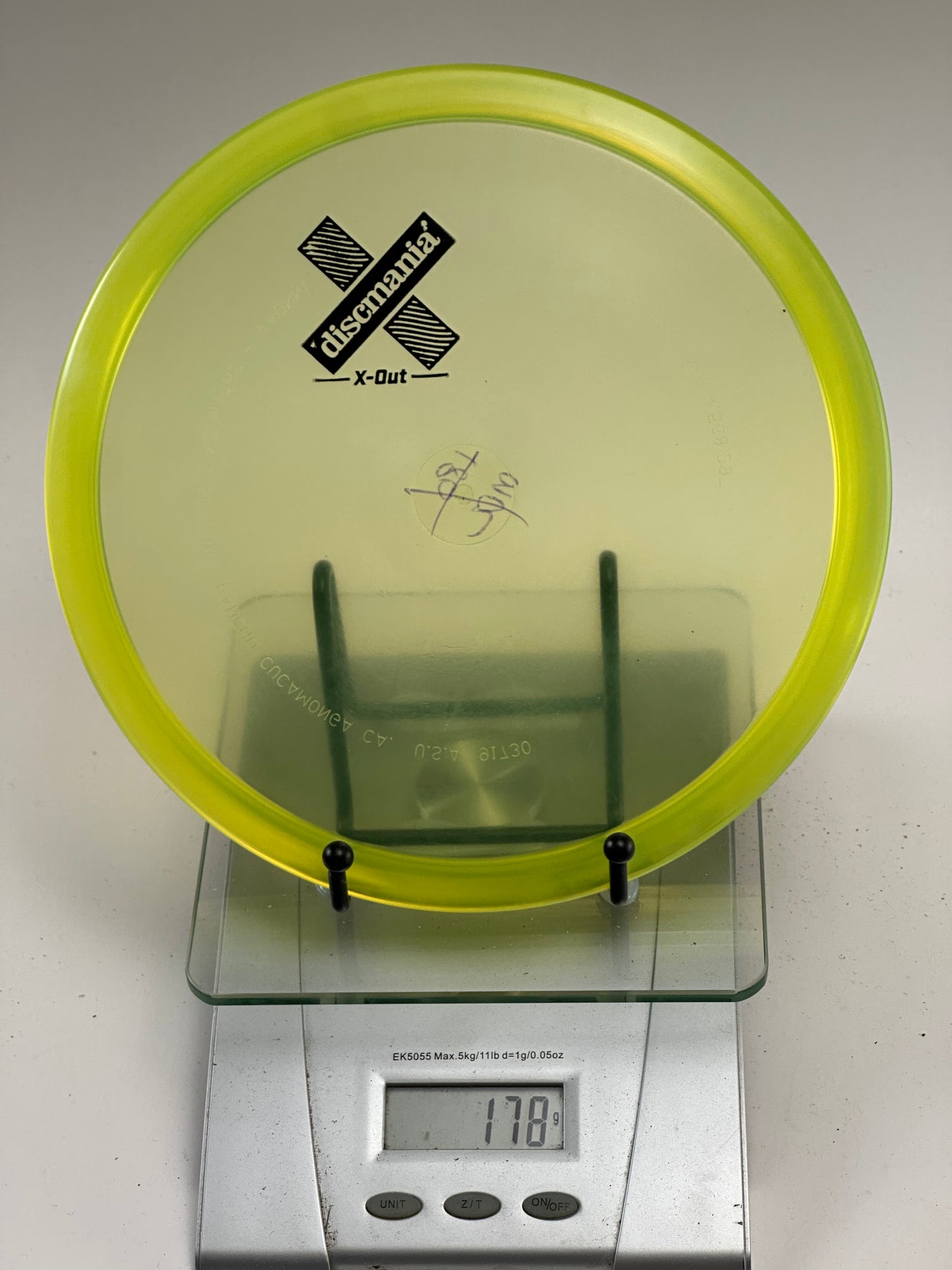 Discmania MD2 C-Line X-Out Midrange | 178g Transparent Yellow