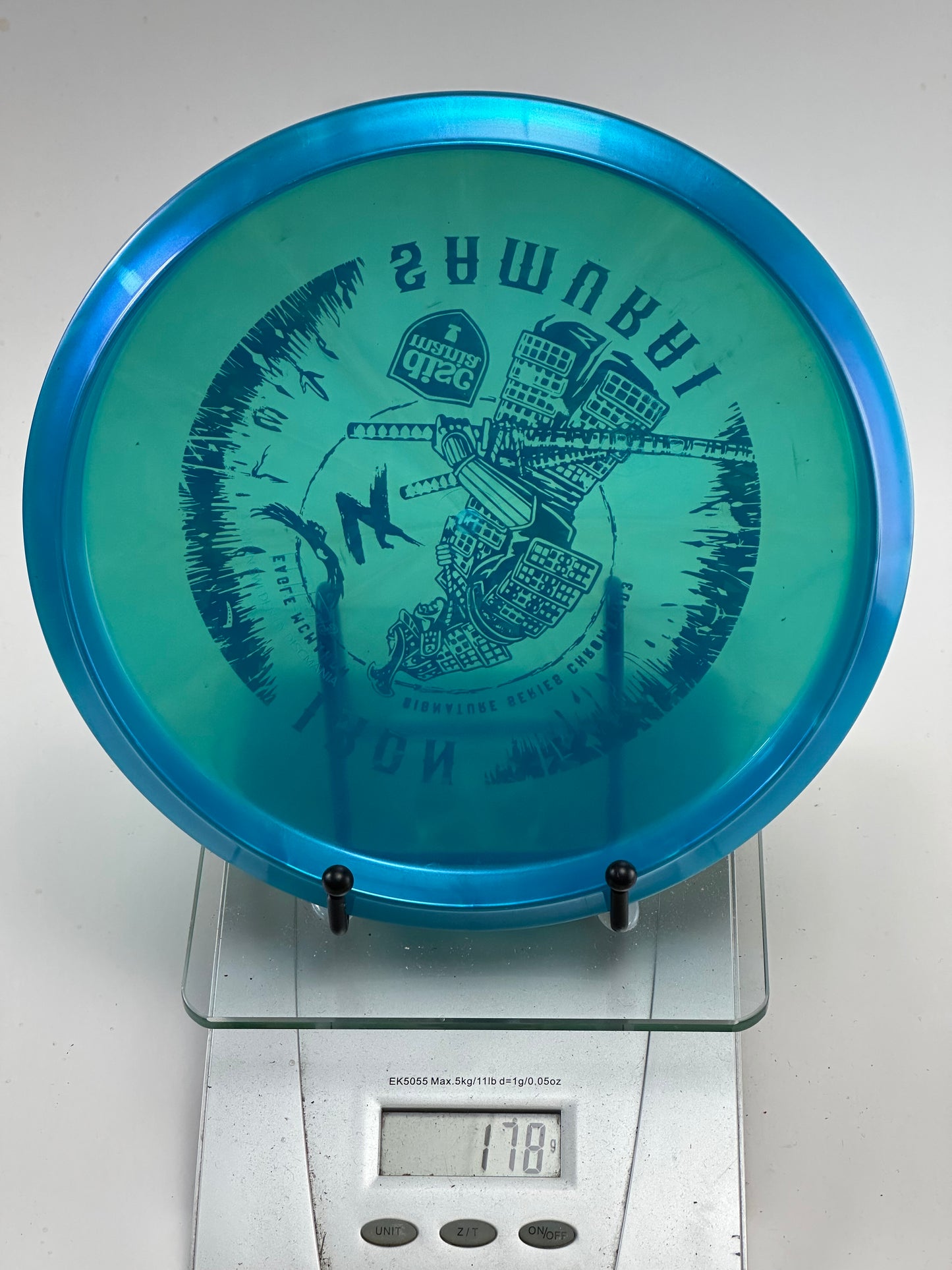 Discmania MD3 Iron Samurai 4 (Chroma) – Blue Translucent
