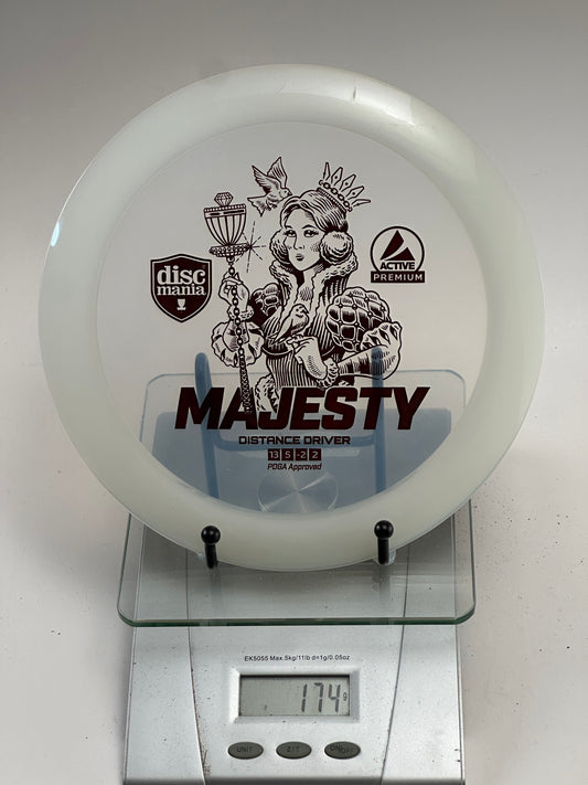Discmania Majesty – Active Premium Distance Driver (Queen Stamp)
