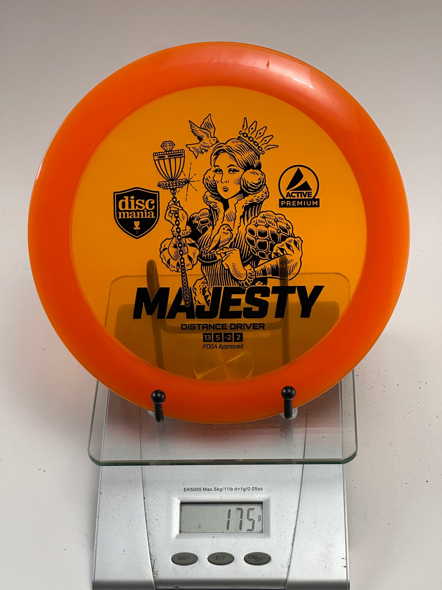 Discmania Majesty – Active Premium Distance Driver (Orange/Amber)