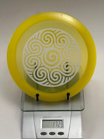 Discmania Mentor Active Premium Distance Driver – Yellow