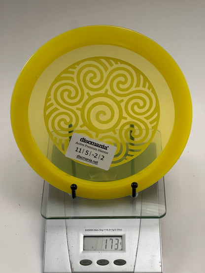 Discmania Mentor Active Premium Distance Driver – Yellow