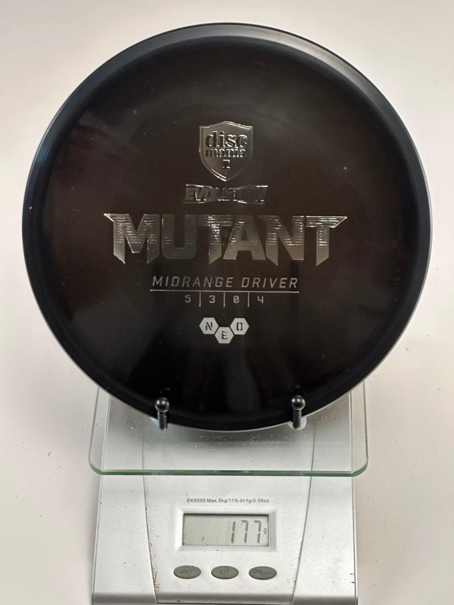 Discmania Neo Mutant Midrange (Black) – Evolution Series