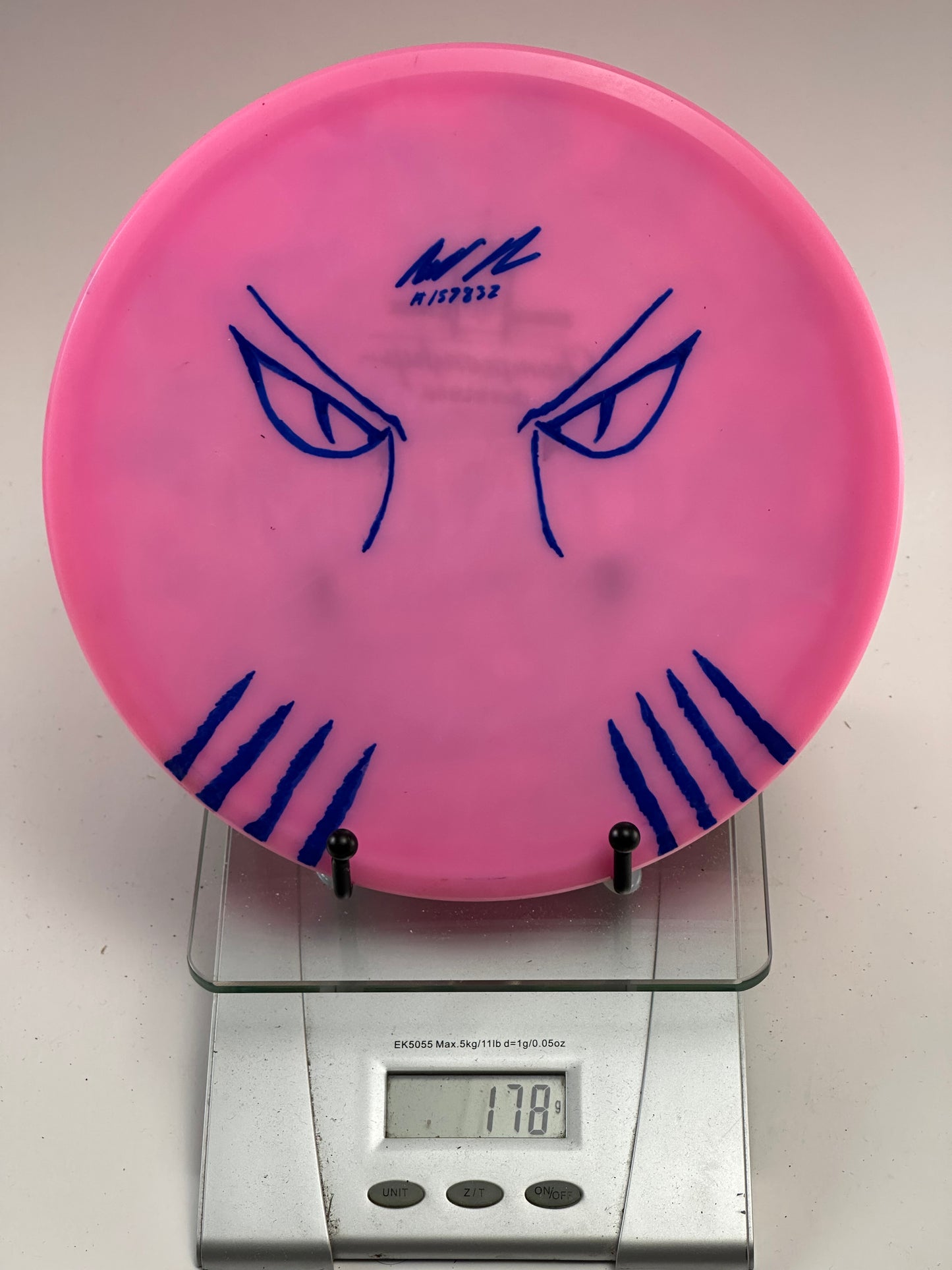 Discmania Neo Mutant Midrange – Pink, Evolution Championship Stamp