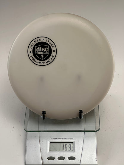 Discmania P-Line P2 Putter - White (Discmania Store Stamp)