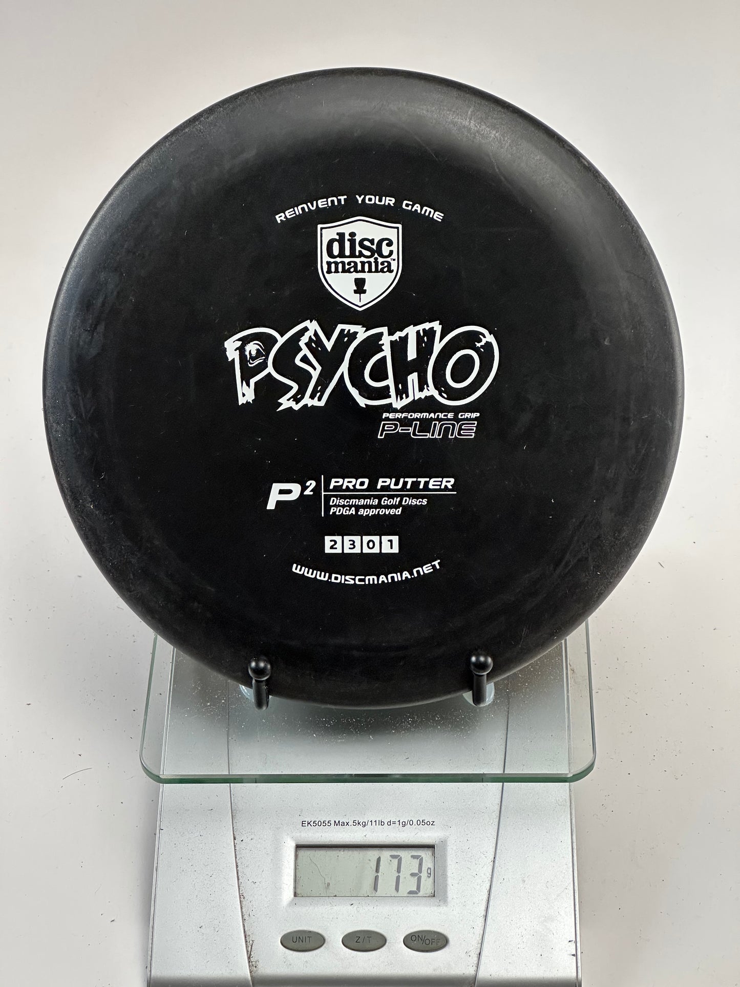 Discmania P2 Pro Putter (P-Line) – Black Psycho Stamp