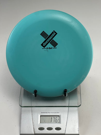 Discmania P2 X-Out D-Line Flex 2 Putter (Blue) 176g