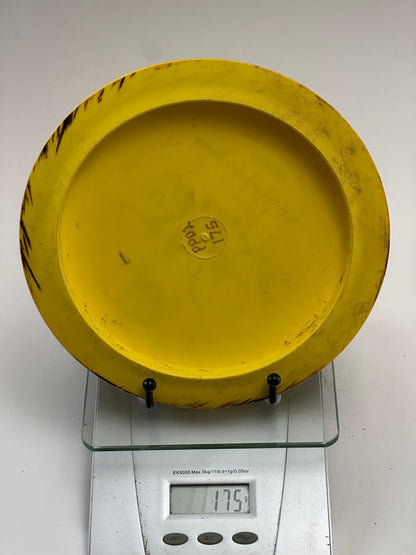 Discmania PD2 Chaos P-Line Distance Driver - Yellow