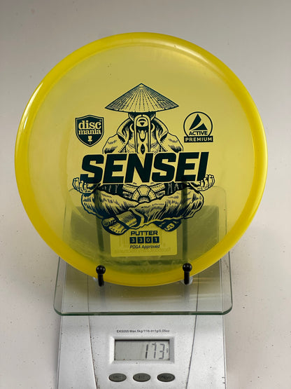 Discmania Active Premium Sensei yellow putter