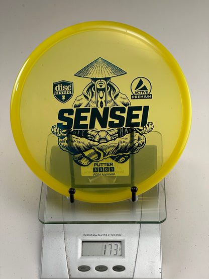 Discmania Active Premium Sensei yellow putter