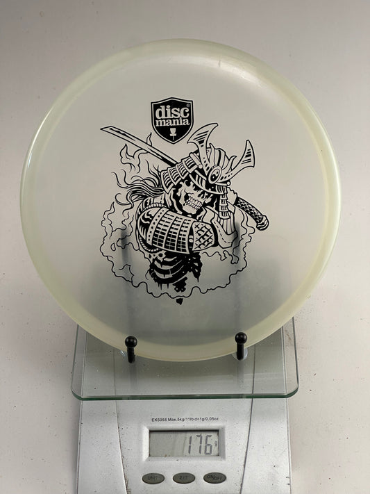 Discmania Active Premium Shogun putter samurai stamp glow