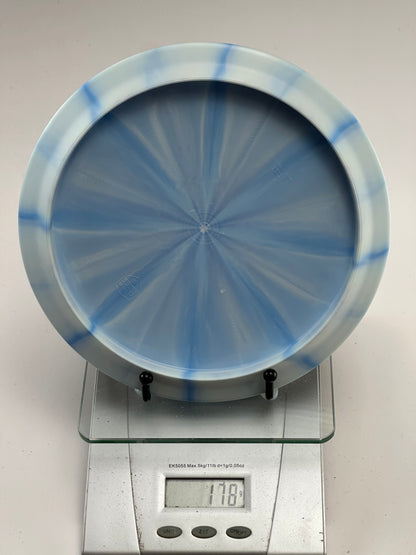 Discmania Tilt Lux Vapor – Simon Lizotte Creator Series (Blue Swirl)