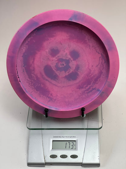 Discraft ESP Avenger SS Swirly Pink Distance Driver (Paul McBeth 6X Stamp)