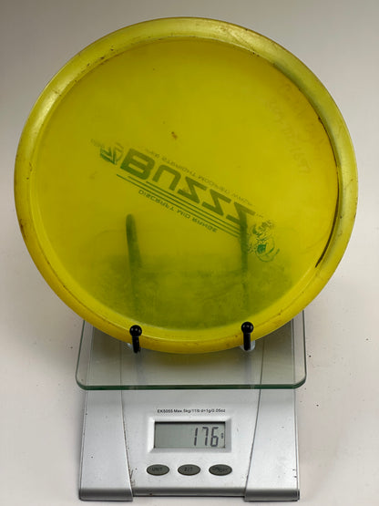 Discraft Buzzz Z (Elite Z) Midrange – Translucent Yellow, 176g