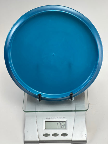 Discraft Titanium Buzzz (Nate Doss) Blue 176g Midrange