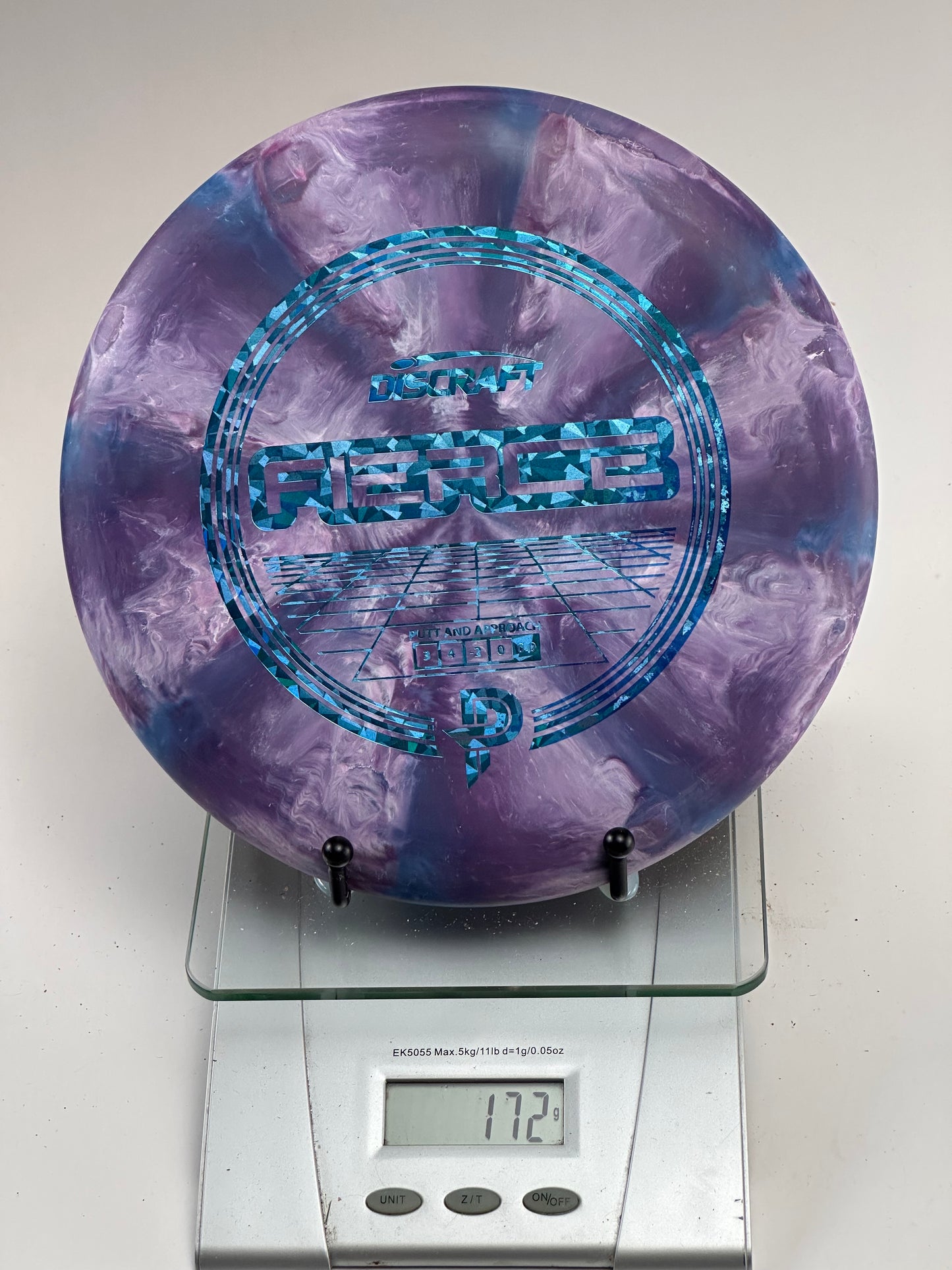 Discraft CryZtal Fierce Putter – Swirly Purple/Blue w/ Blue Foil