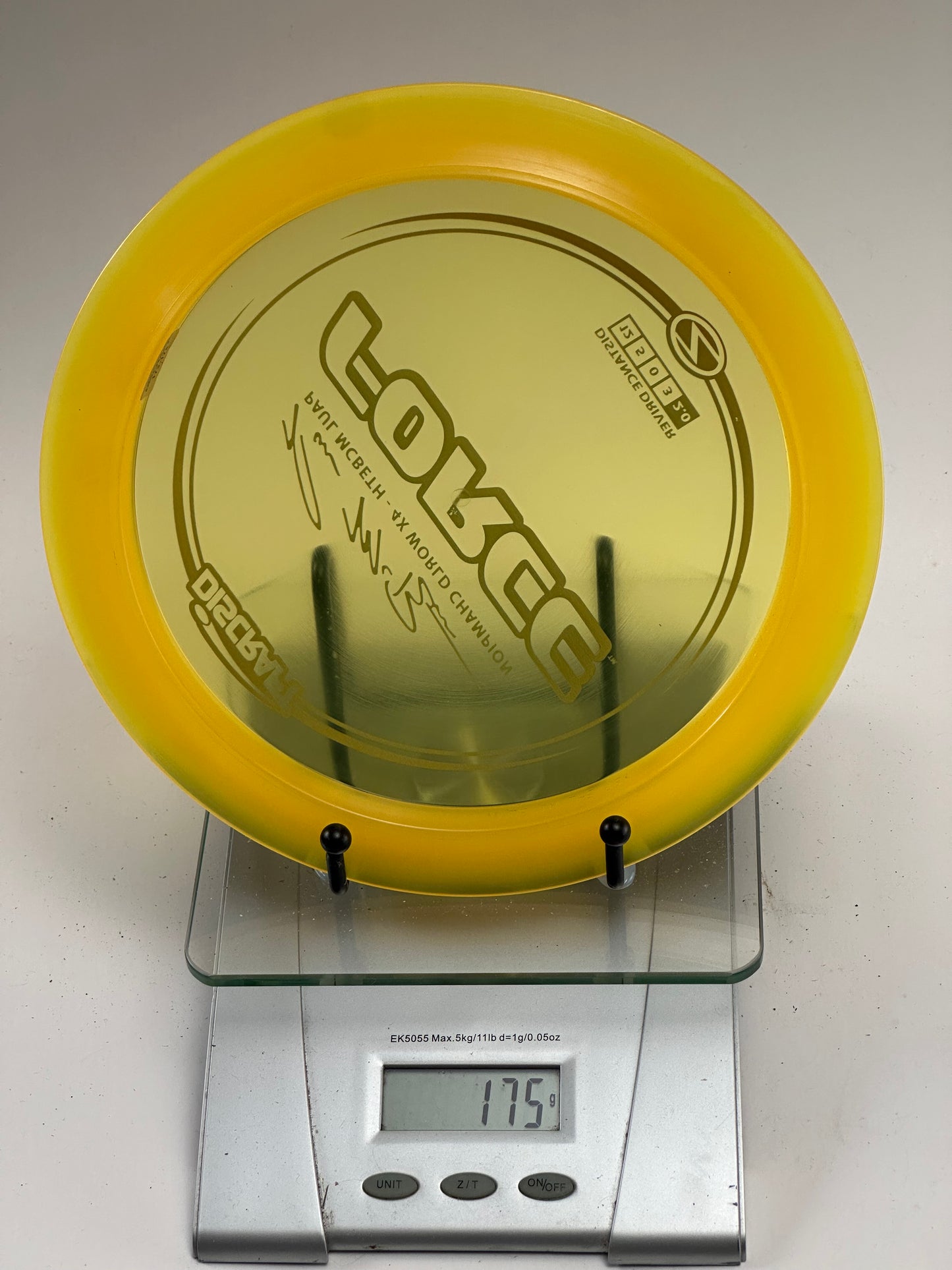 Discraft Z Force Distance Driver (Paul McBeth 4x World Champion Stamp)