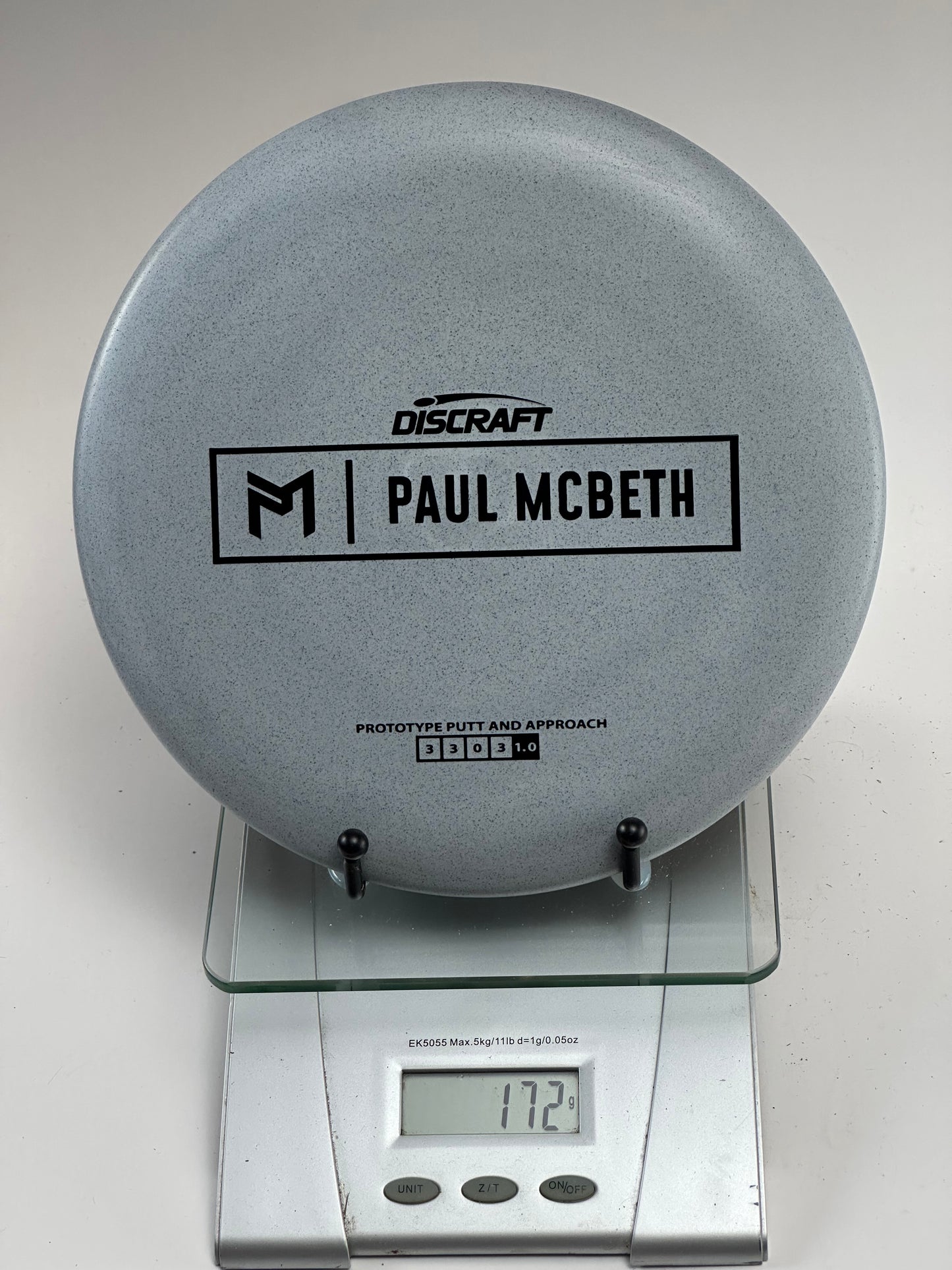 Discraft Jawbreaker Kratos Prototype Putter – Paul McBeth Stamp (Gray)