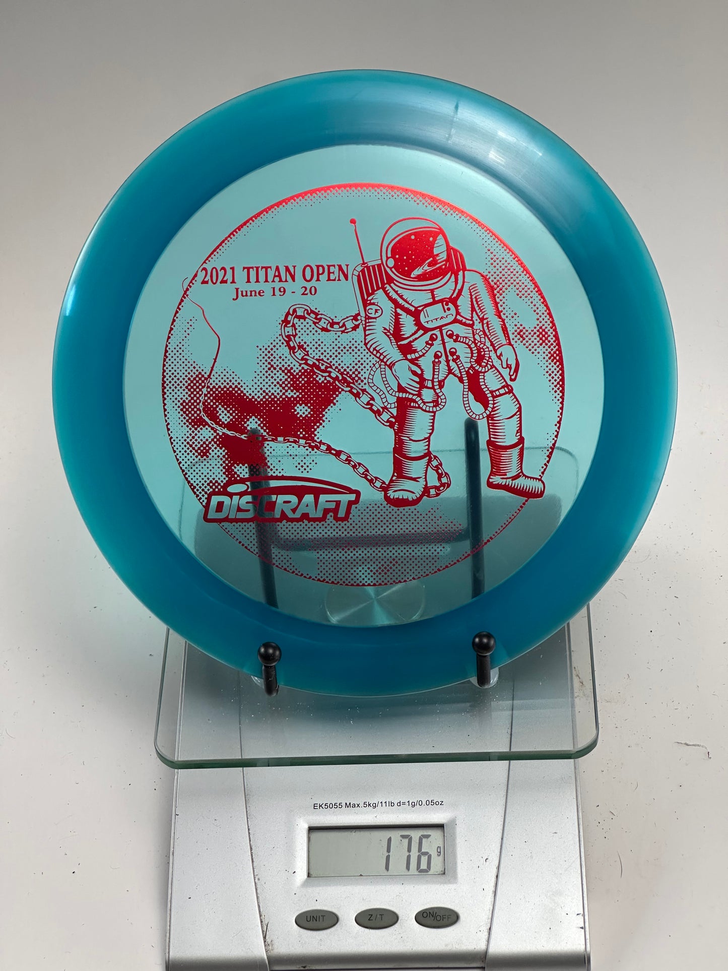 Discraft Z Nuke – 2021 Titan Open Stamp, Transparent Blue